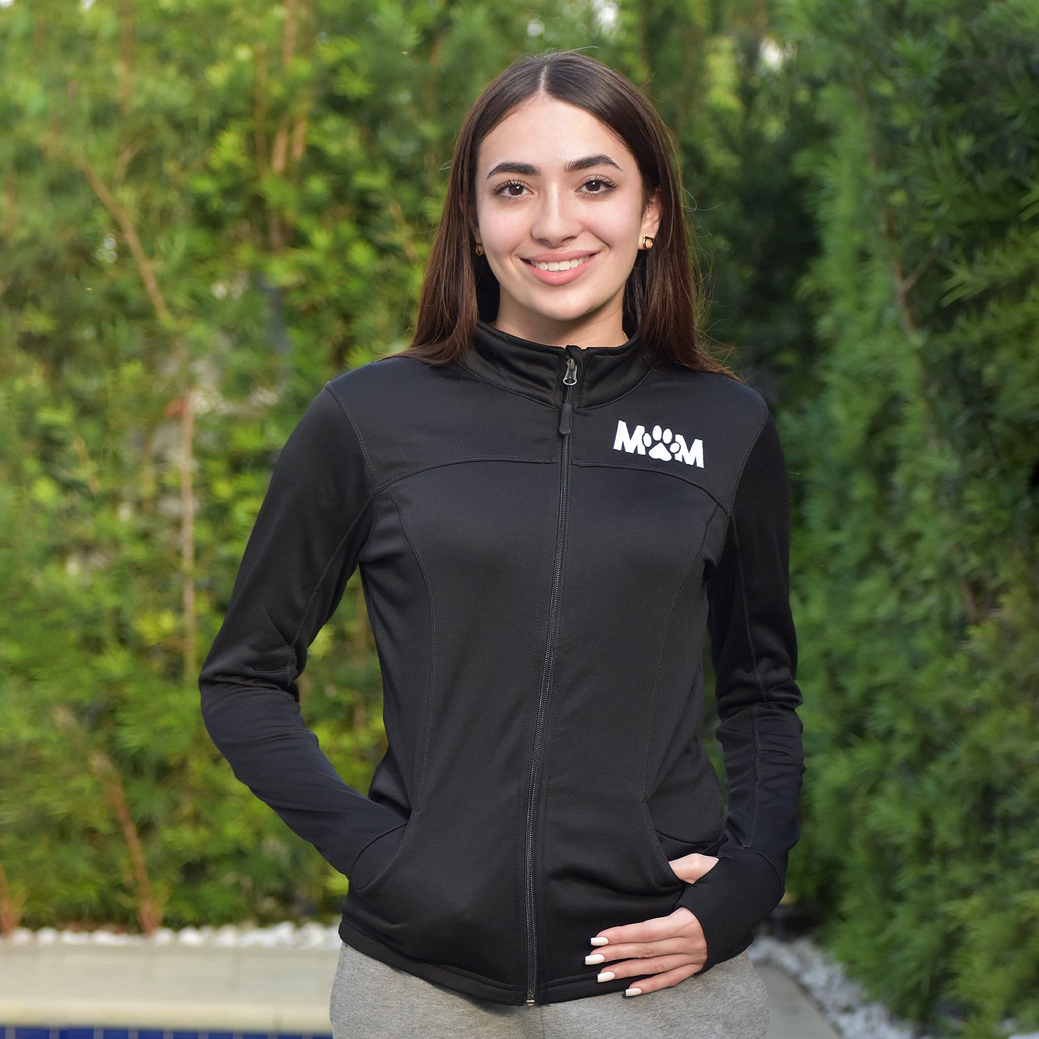 (Black)
